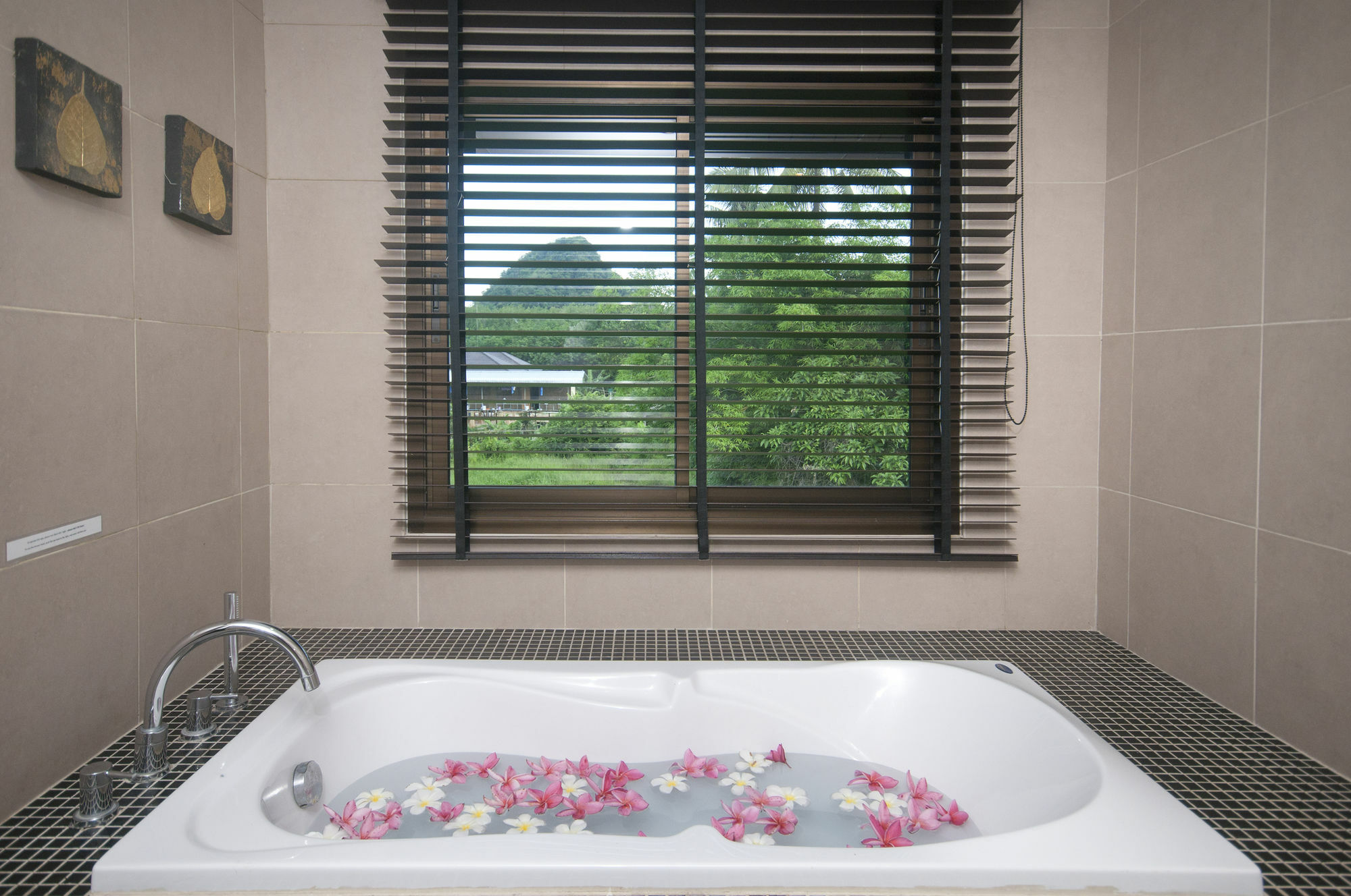 Baan Santhiya Villa 3 Krabi Exterior photo